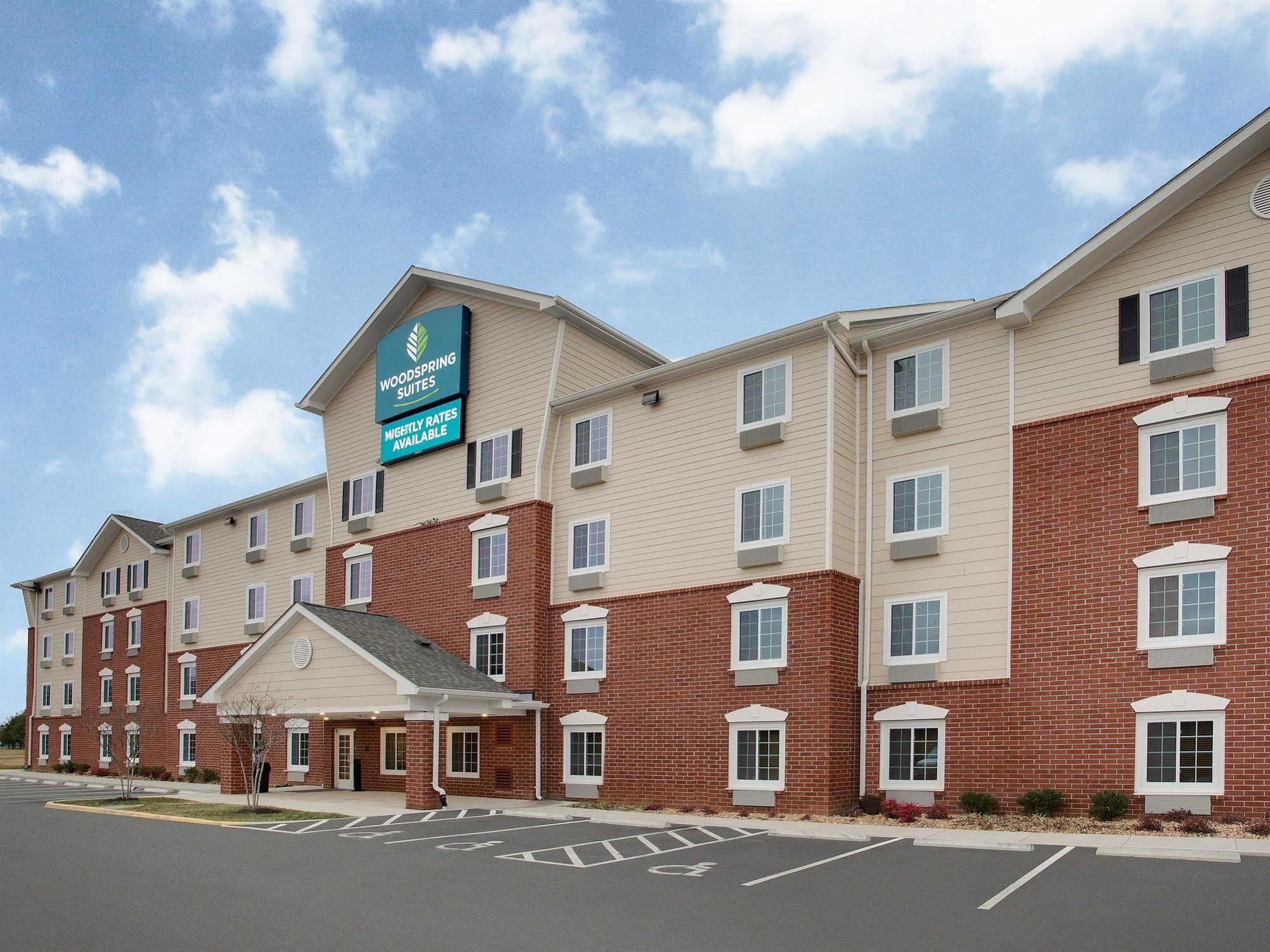 Woodspring Suites Fredericksburg Zewnętrze zdjęcie