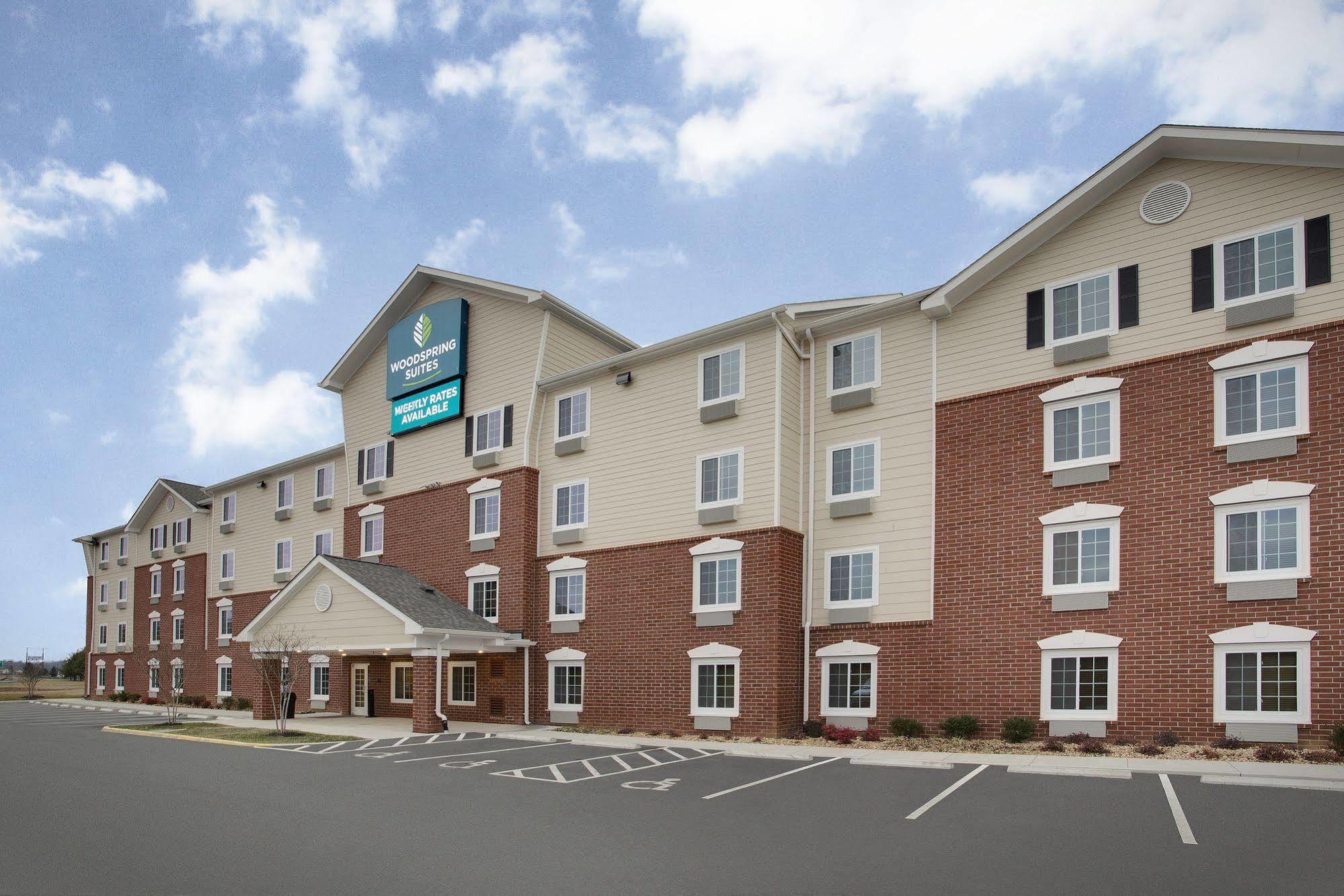 Woodspring Suites Fredericksburg Zewnętrze zdjęcie